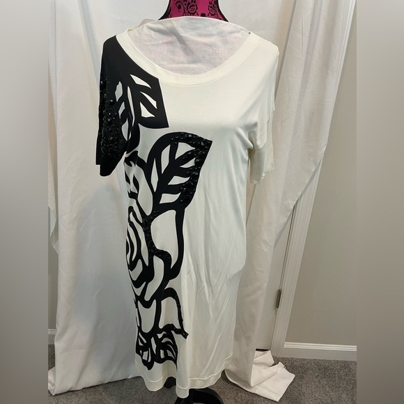 VDP Beach dress - Picture 1 of 9